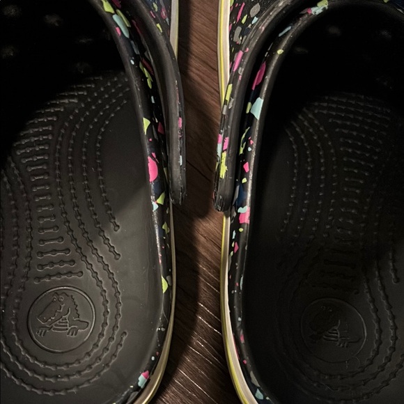 🔴SOLD🔴Crocs - Picture 3 of 7
